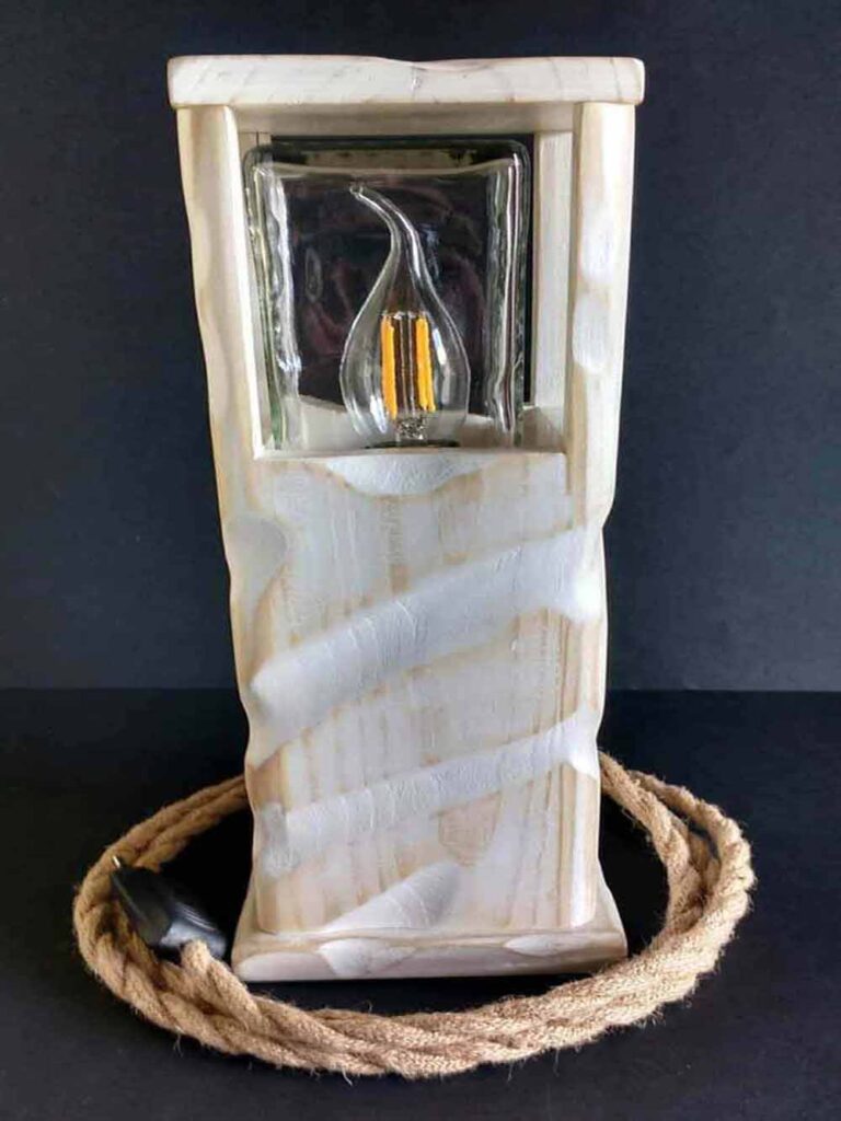 lampara de madera blanca vintage, madera reciclada, decoración, salon